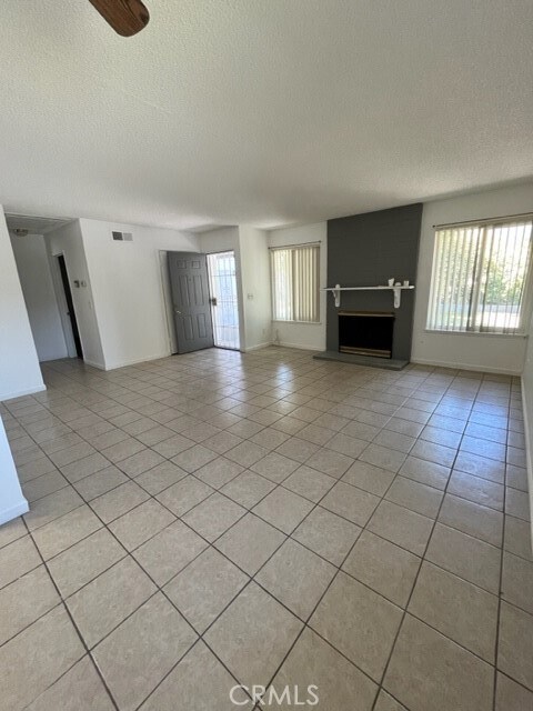 Foto del edificio - 3716 Ferndale Ave