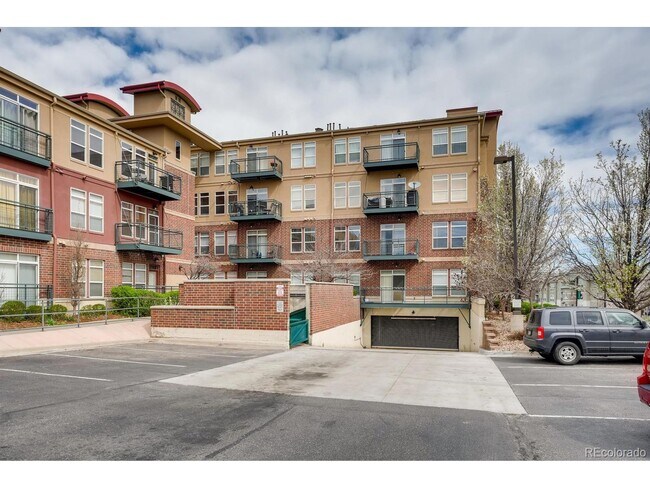 Foto del edificio - 10176 Park Meadows Dr