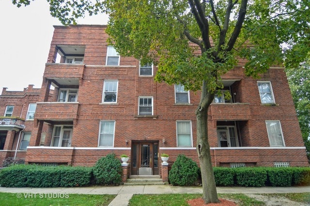 Primary Photo - 4907 W Hutchinson St