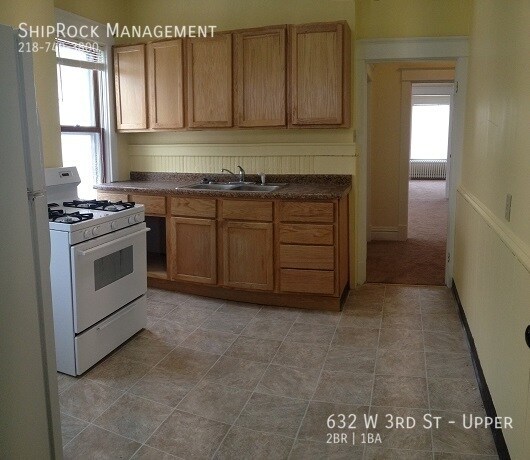 Building Photo - 632 W 3rd St