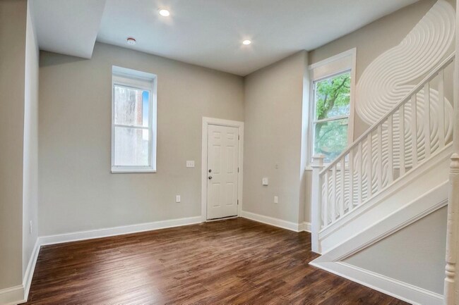 Building Photo - 2648 Hampden Ave