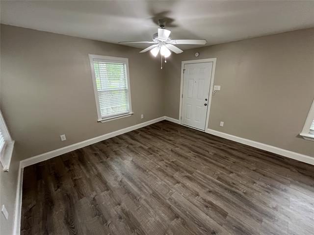 Foto del edificio - 860 Mimosa Dr