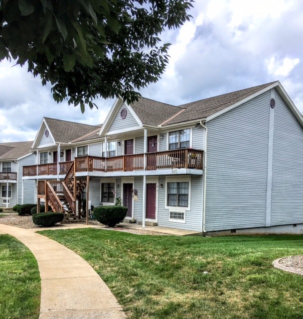 Building Photo - Hampton Place Apartments