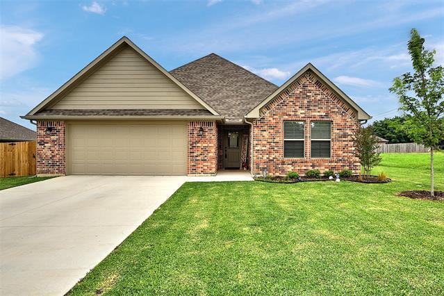 Building Photo - 102 Prairie Grass Dr
