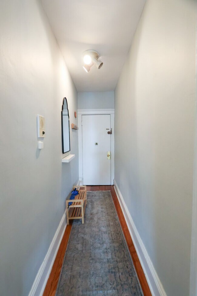 Foto del edificio - Furnished Short Term Rental 1bed/1bath