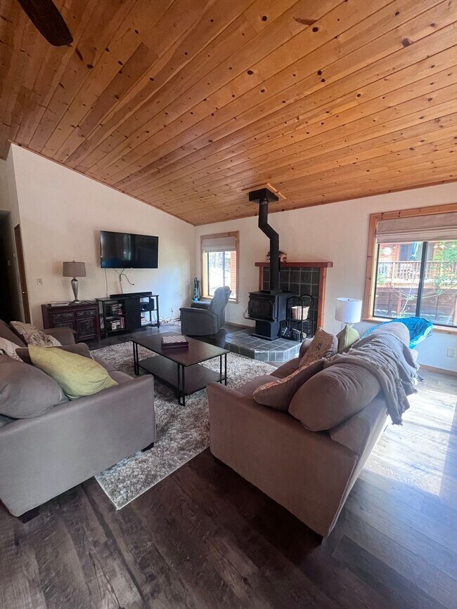 Building Photo - Long Term Lease in Tahoe Donner Available ...