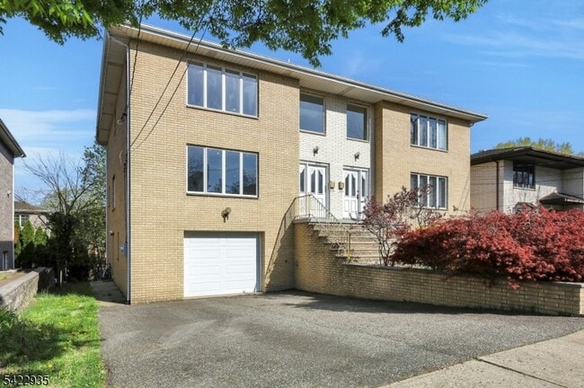 Foto del edificio - 535 Orchard Ave