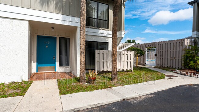 Building Photo - 4001 S Beneva Rd