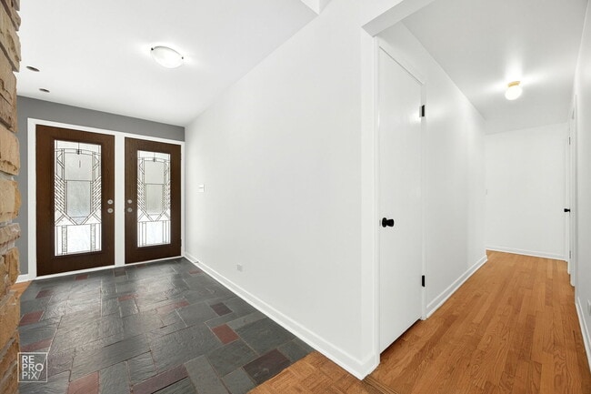 Building Photo - 23670 N Elm Rd