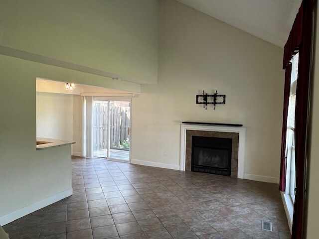 Foto del edificio - 1226 N Knollwood Dr