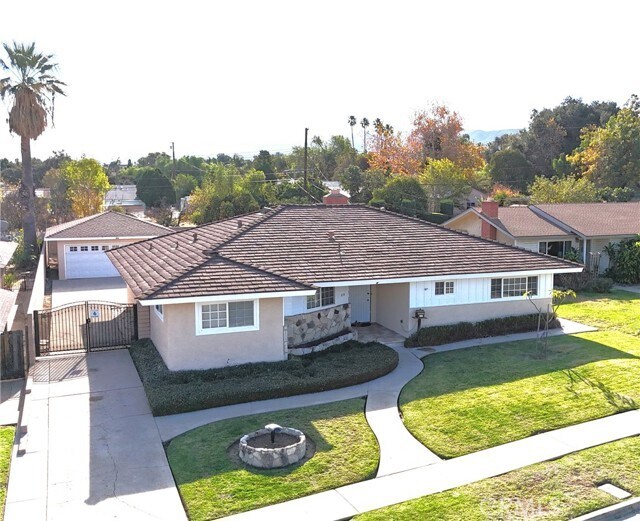 Foto del edificio - 614 Lancer Ln