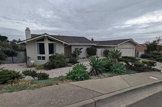 Building Photo - 3619 Oakes Dr