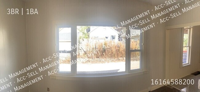 Building Photo - 110 Deloney Ave SW