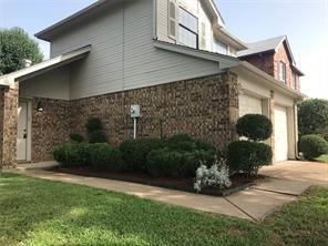 Building Photo - 904 Sylvan Creek Dr