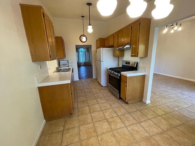 Building Photo - 40520 Palmas Ct
