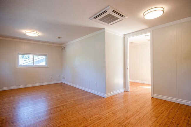 Foto del edificio - 11000 SW Walnut St