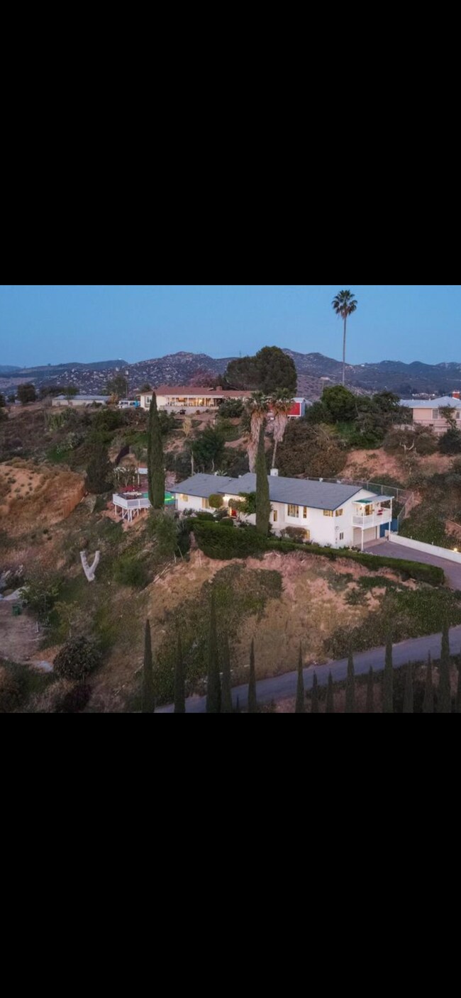 Building Photo - 12673 Jackson Hill Dr