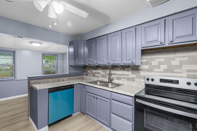 Foto del edificio - 10506 Byfield Dr