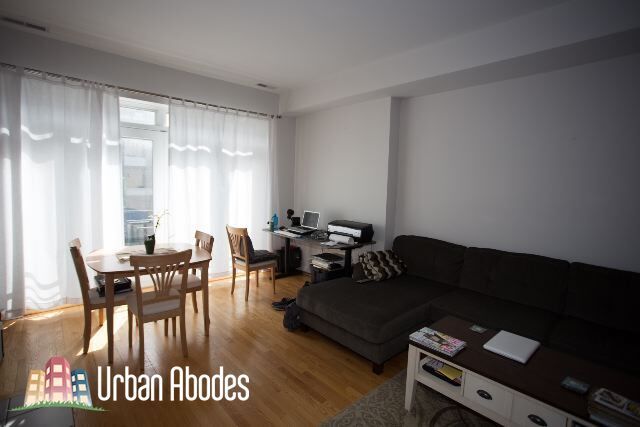 Foto del edificio - 1426 W Belmont Ave