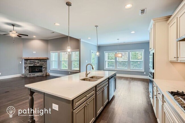 Foto del edificio - 268 Northgate Pkwy