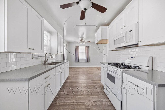 Foto del edificio - 2840 N F St