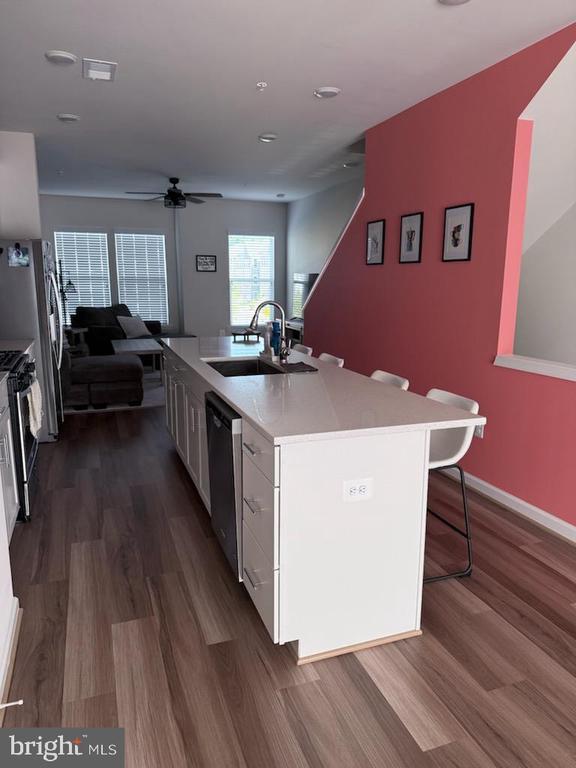 Foto del edificio - 238 Narrowleaf Way