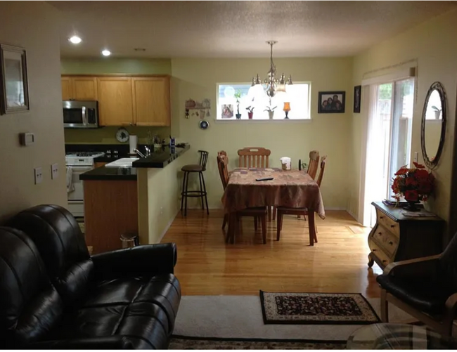 Foto del edificio - 16878 NW Desert Canyon Dr