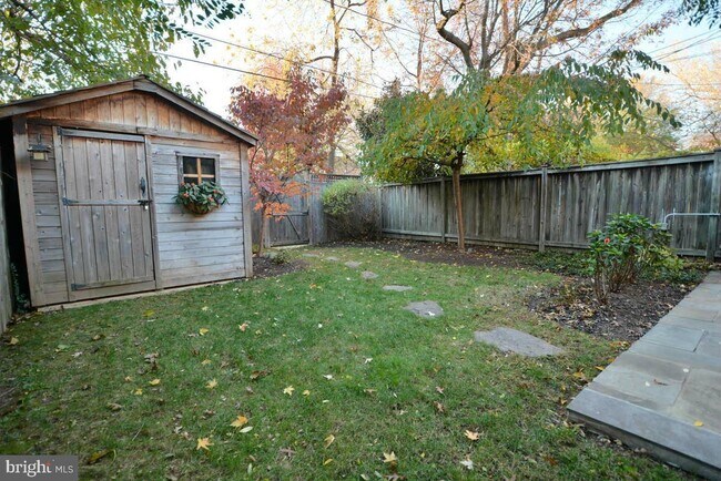 Foto del edificio - 1322 Michigan Ave