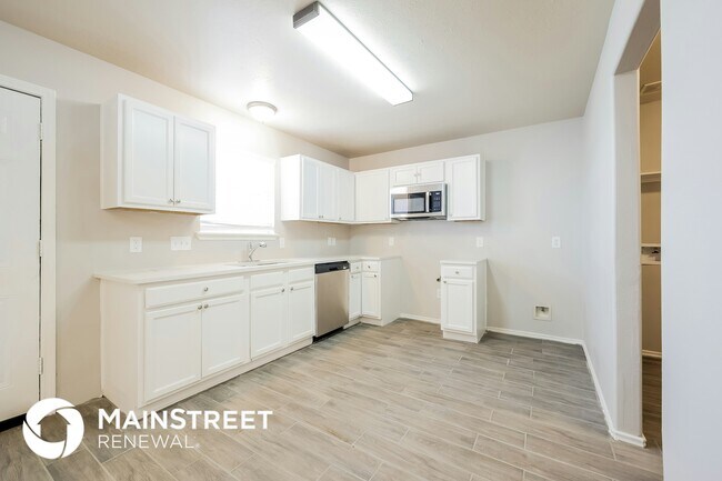 Foto del edificio - 17331 Wigeon Way Dr