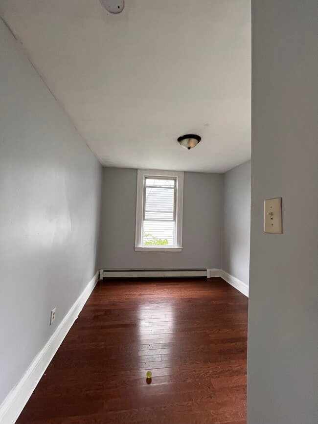Building Photo - 60 Wilkinson Ave