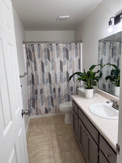 Building Photo - 1700 Torry Pine Dr