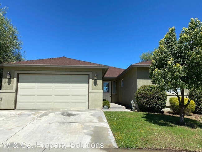 Building Photo - 3 br, 2 bath House - 508 Grants Pass