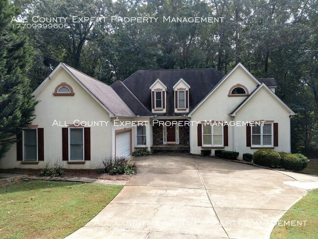 Foto del edificio - FULLY FURNISHED LAKE HOUSE