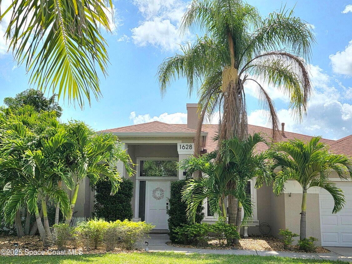 Primary Photo - 1628 Arbor Dr