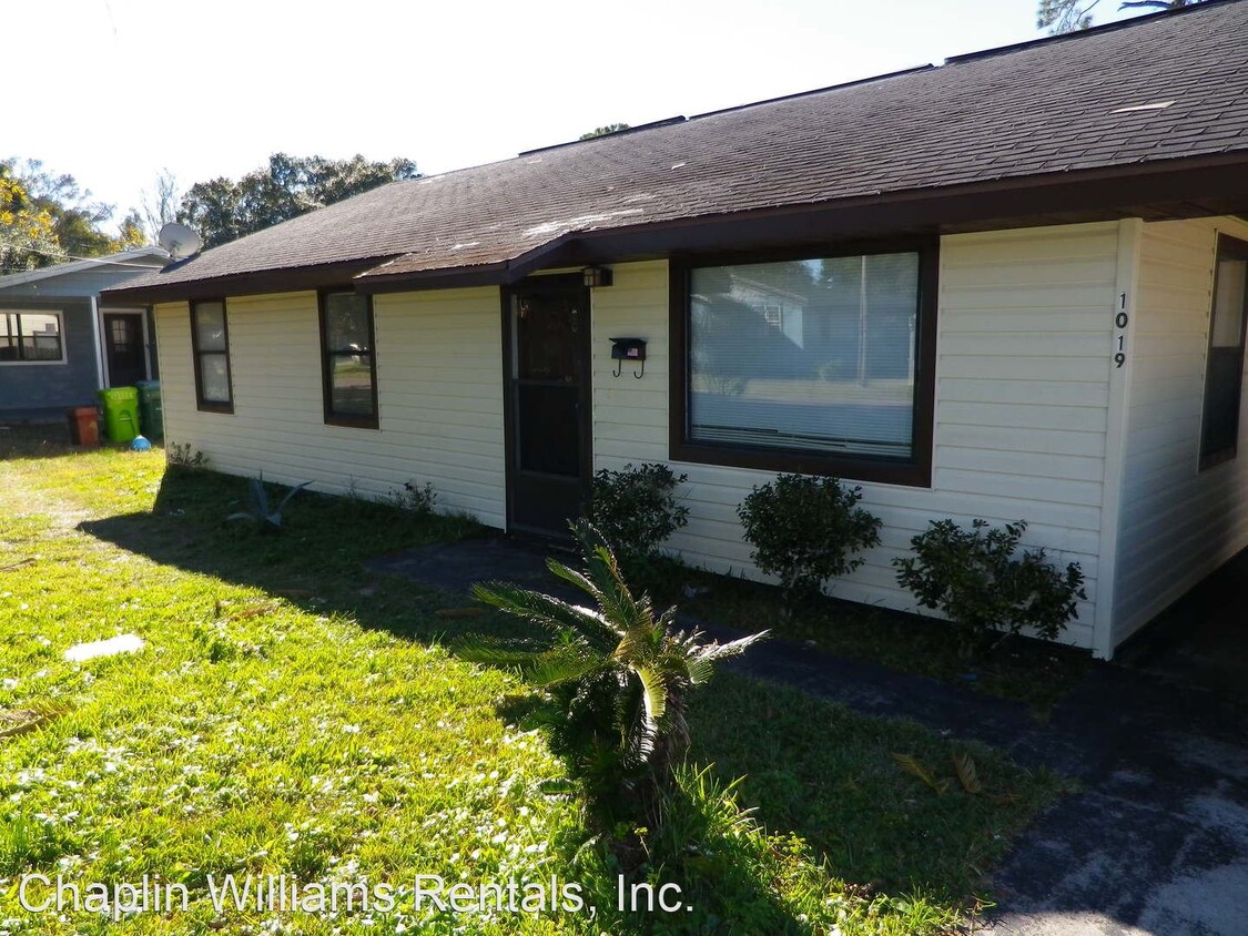 Primary Photo - 3 br, 1.5 bath House - 1019 S 10th Street