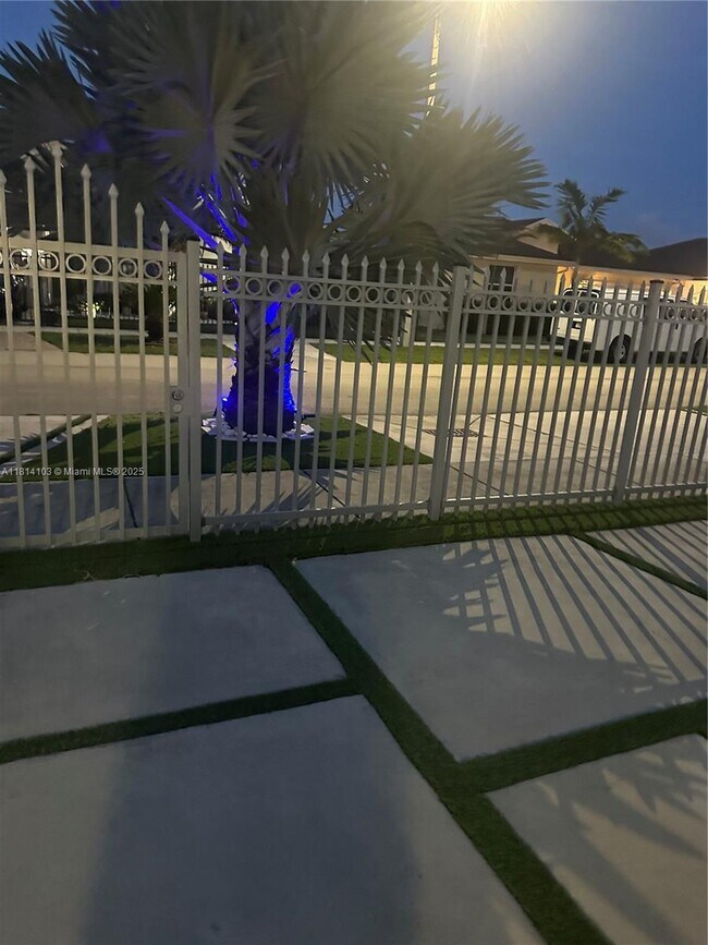 Building Photo - 27904 SW 133rd Path