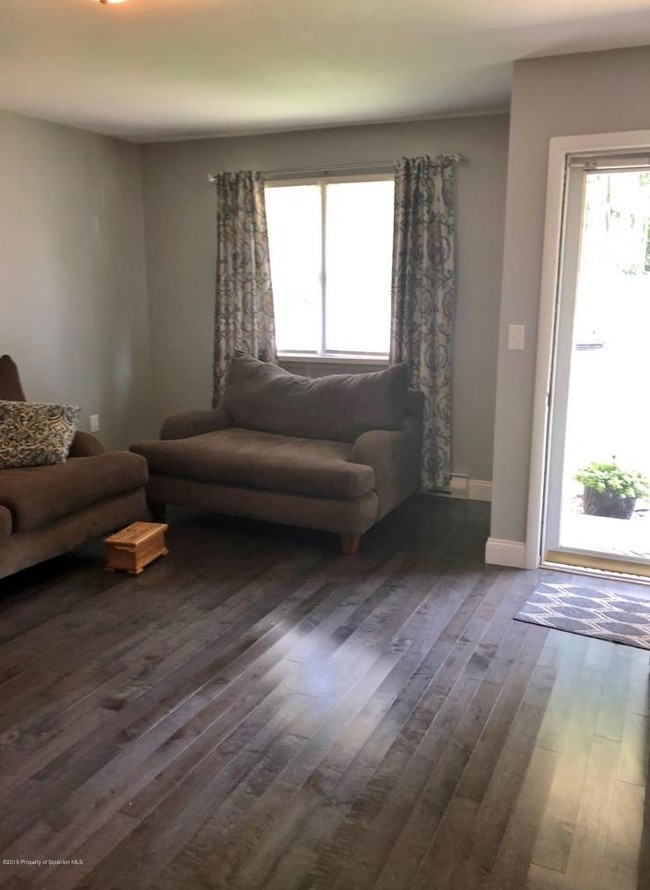 Foto del edificio - 2 bedroom in Clarks Summit PA 18411