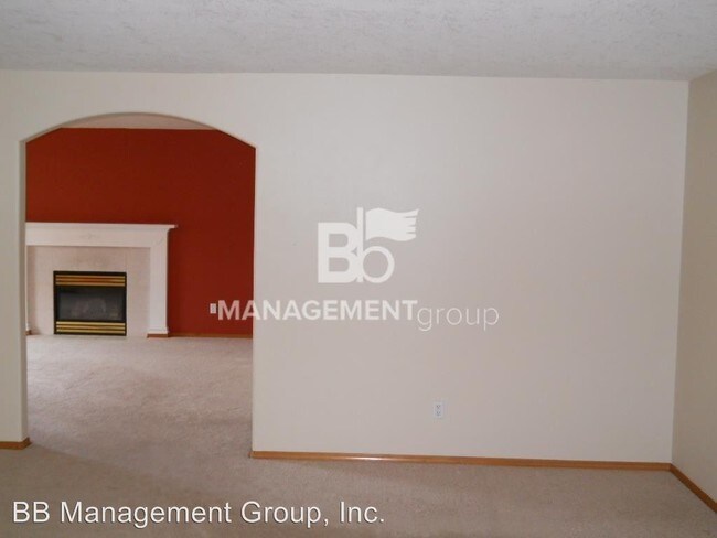 Building Photo - 3 br, 2 bath House - 2855 SE Harrison Street