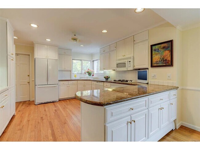 Building Photo - 11883 W 27th Dr