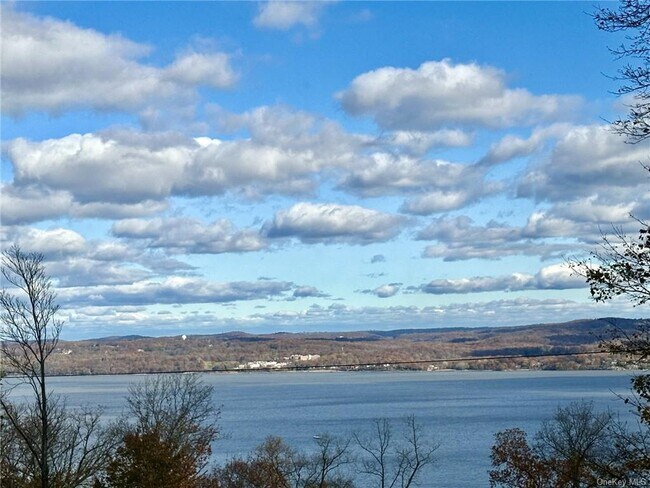 Foto del edificio - 227 South Blvd