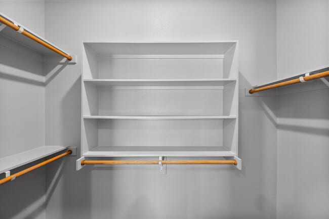 Building Photo - The Gibson