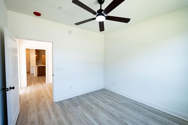 Building Photo - The Premiere at Brunswick Apartment Homes