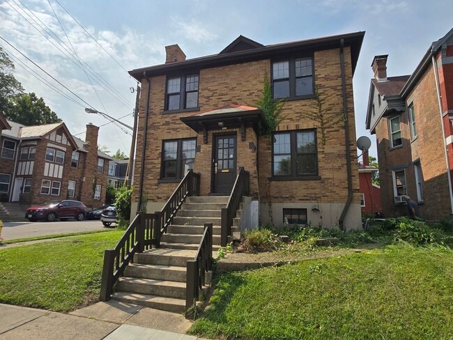 Photo - 3745 Saint Lawrence Ave Apartment
