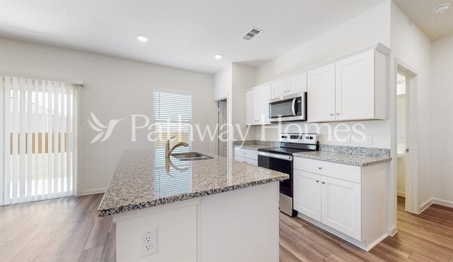 Foto del edificio - 8357 Hawkview Dr