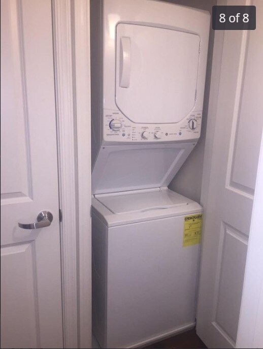 Building Photo - 1831 2nd St NE