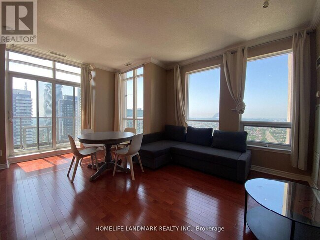 Building Photo - 388-3388 Prince of Wales Dr