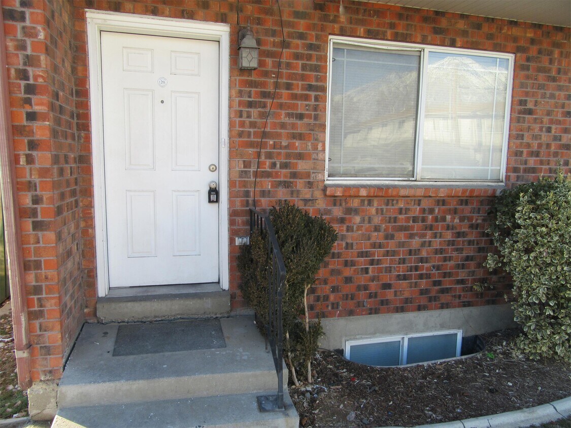 556 W 800 N, Provo, UT 84601 Townhome Rentals in Provo UT