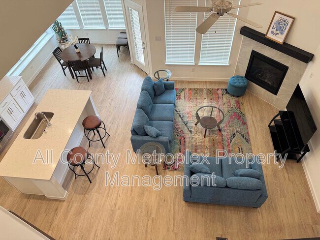 Foto del edificio - 229 Invermore Dr