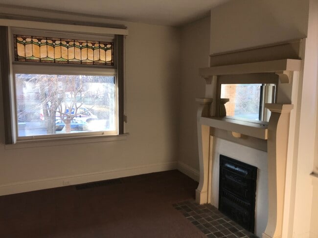 Living Room - 605 Maple Ave