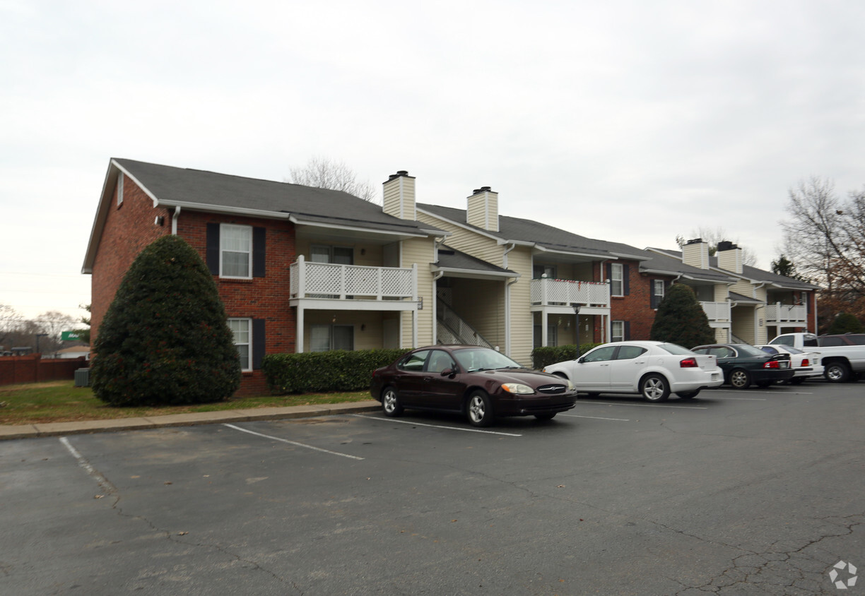 Building Photo - Tusculum Square Apartments